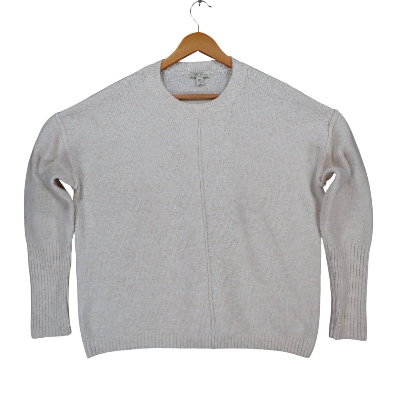 Legendary Outfitters Sweater Womens M Cream Acrylic Blend Relaxed Crewneck Cozy
