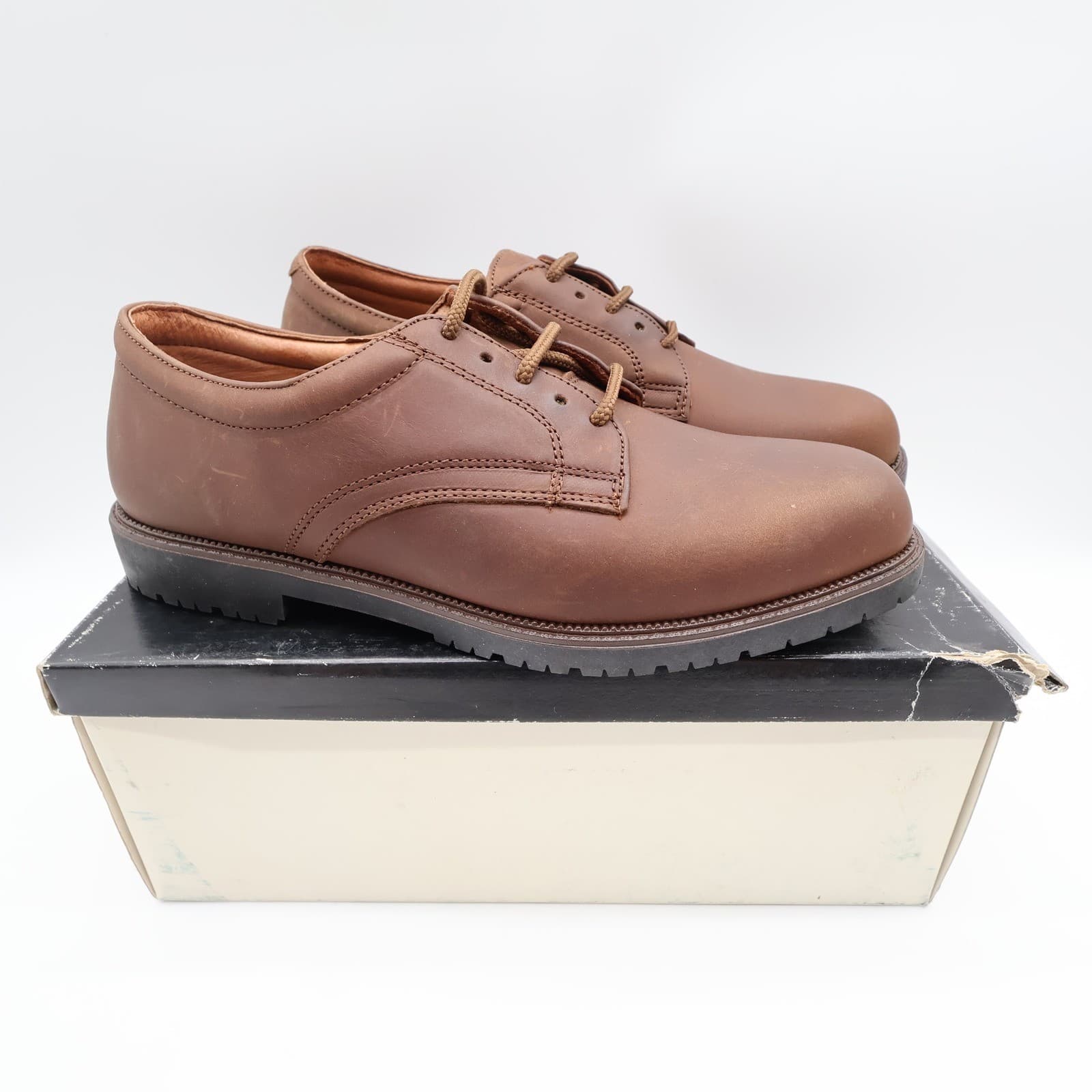 Nunn Bush Bucks Oxford Shoes Mens 9 Brown Leather Lace Comfort NOS Vintage 90s