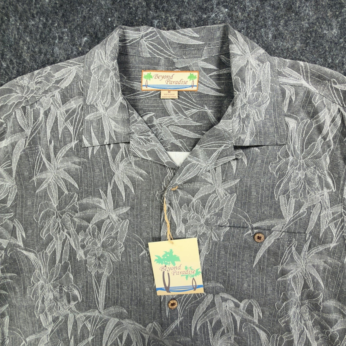 Beyond Paradise Hawaiian Shirt Mens Medium Charcoal Silk NWT
