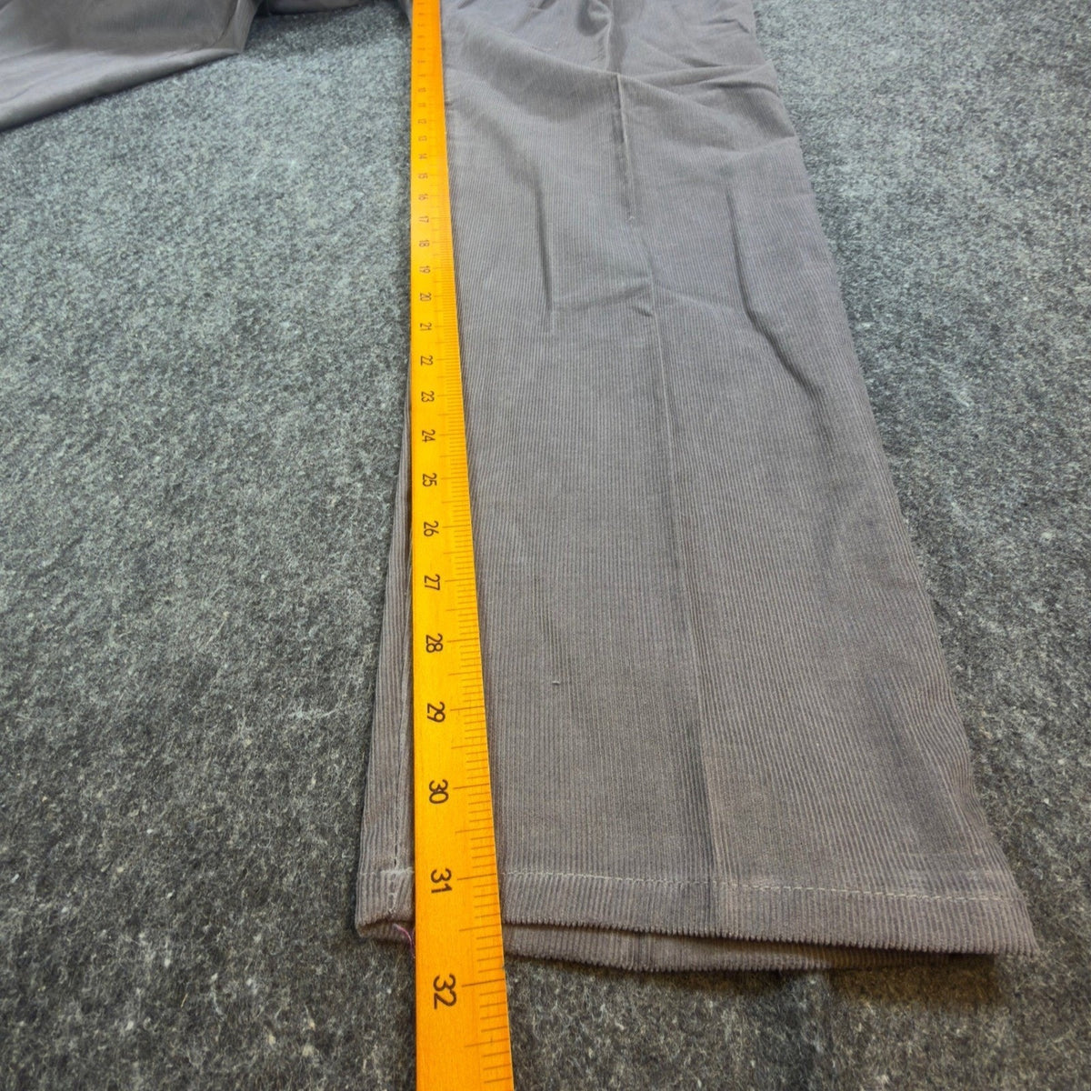 Lee Casuals Triple Pleat Pants Misses 18 Vintage Gray Corduroy Tapered USA NWT - take2supply