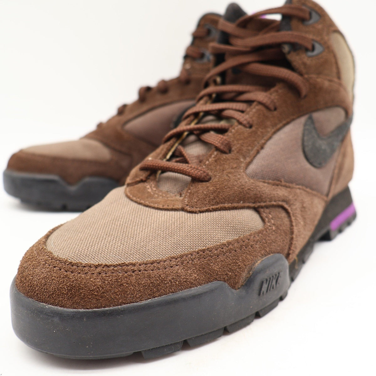 Vintage 1992 Nike Caldera 3/4 Plus Chocolate Suede Hiking Boots Men's 7 Deadstock