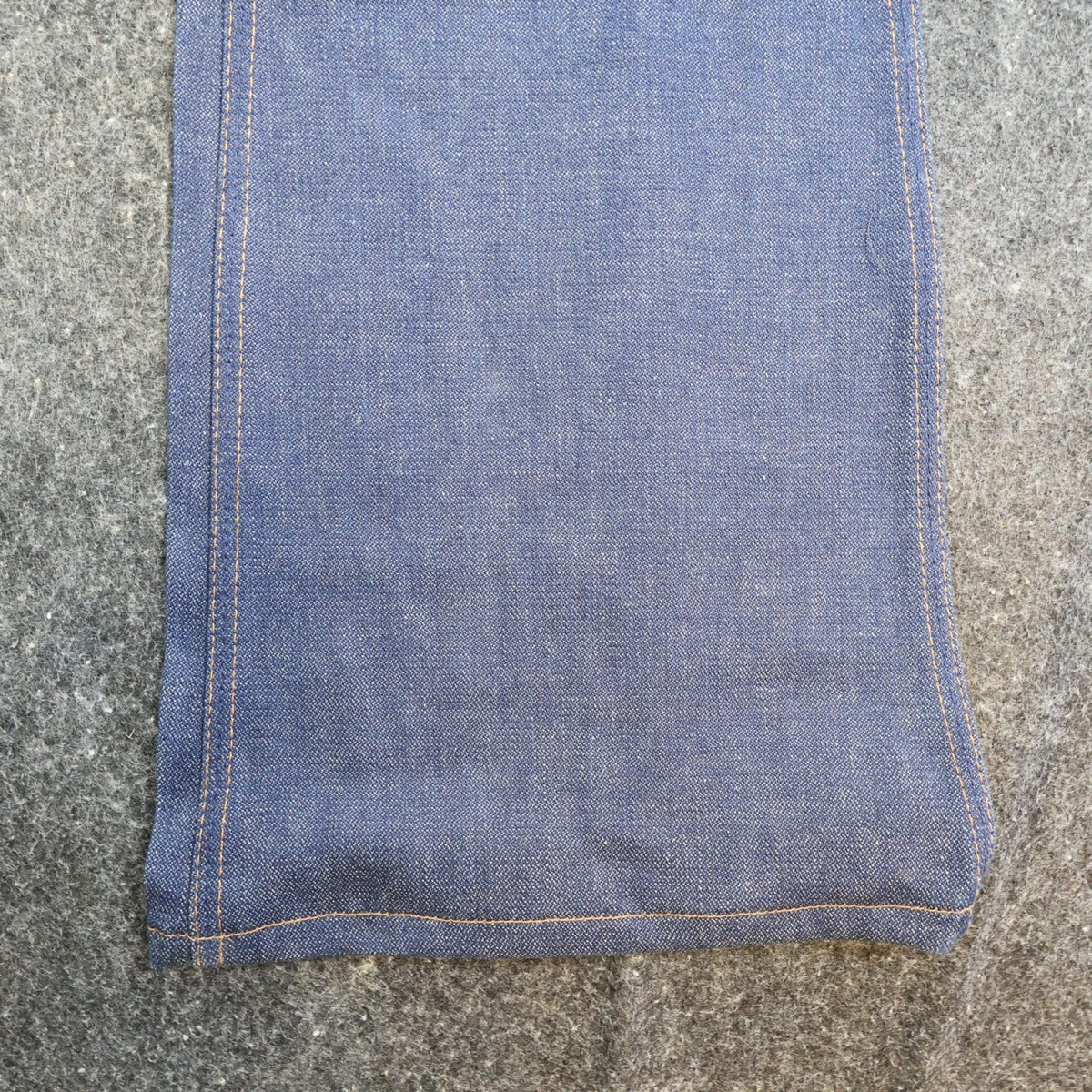 Maverick Vintage 70s Flare Jeans Mens 33x36 Blue Cotton USA Made NOS NWT