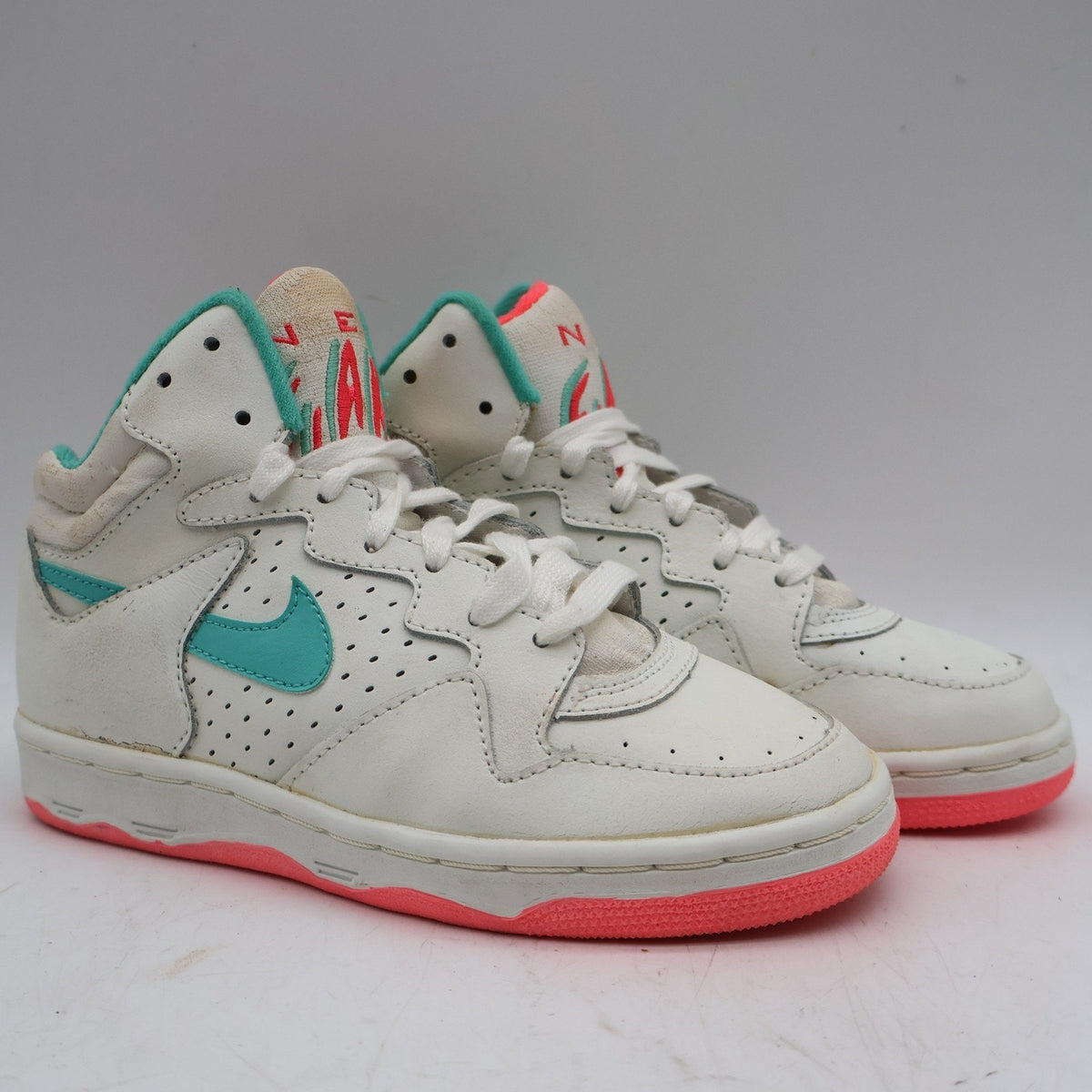 Nike Neo Flare Hi GS Size 3Y Vintage 1990 White Mint Hot Coral Sneakers 9072 - take2supply