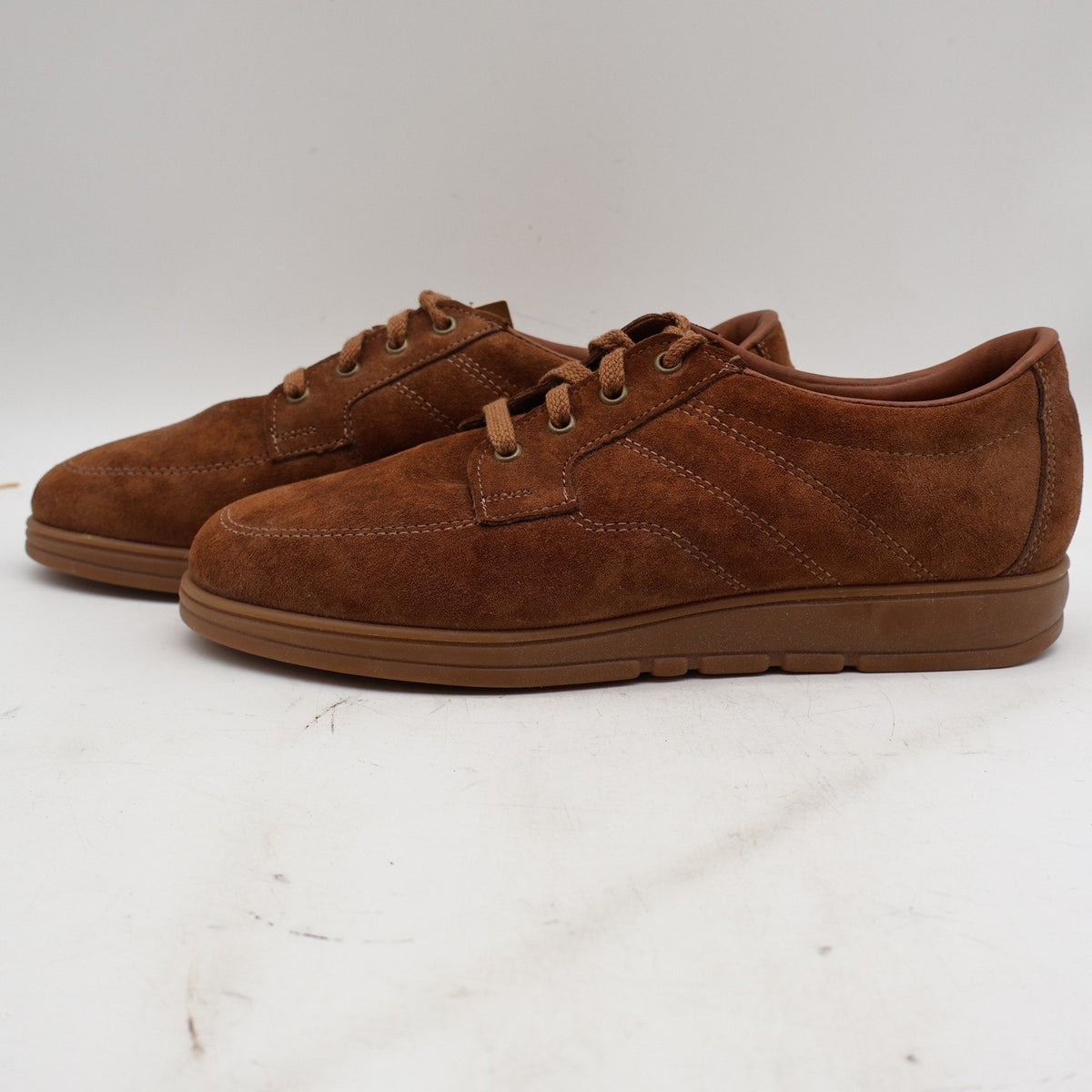 Vintage 90s Hush Puppies Cosmo Chestnut Suede Oxfords Men's 8M USA Deadstock