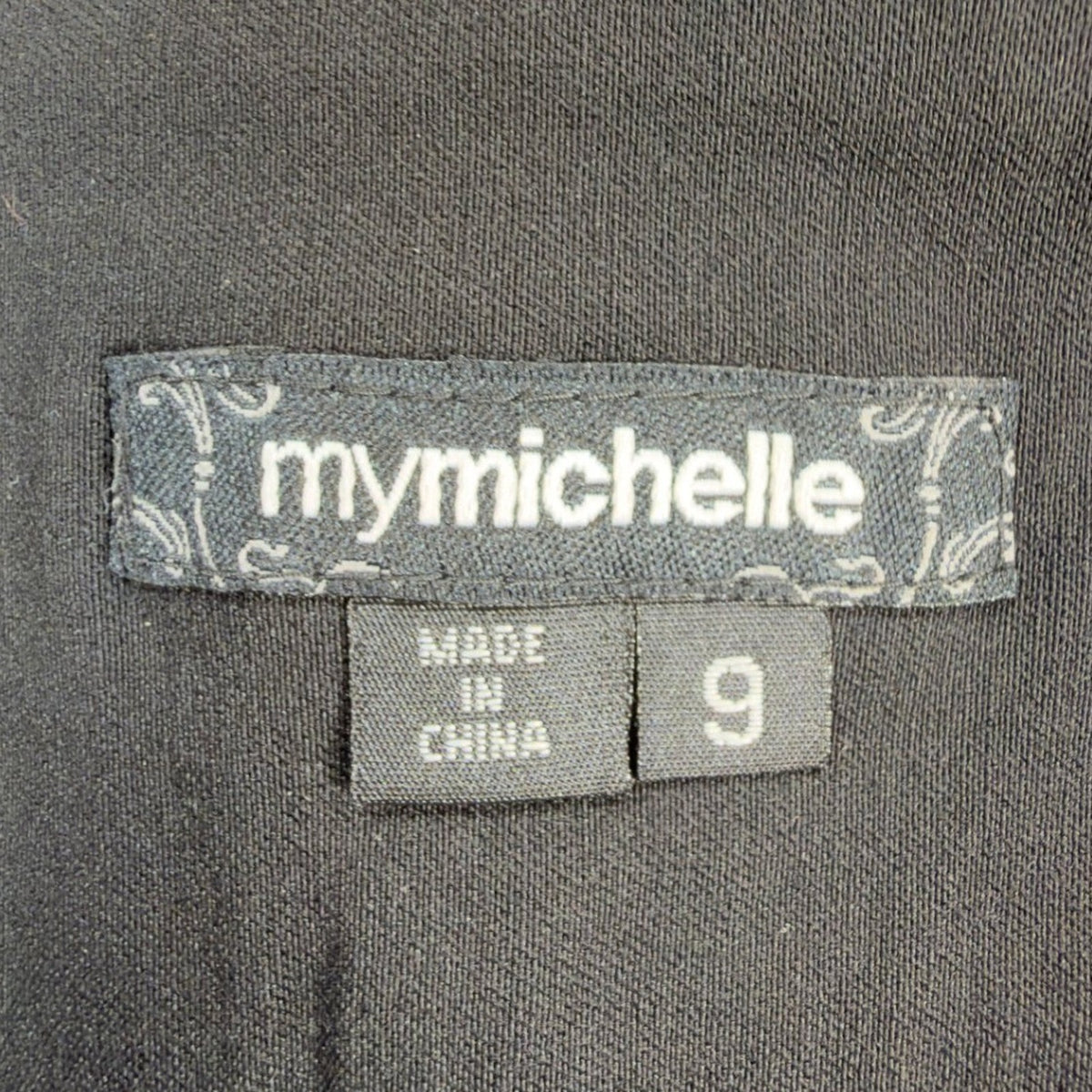 My Michelle Dress Shorts NWT Womens 9 Black Cuffed Trouser Stretch