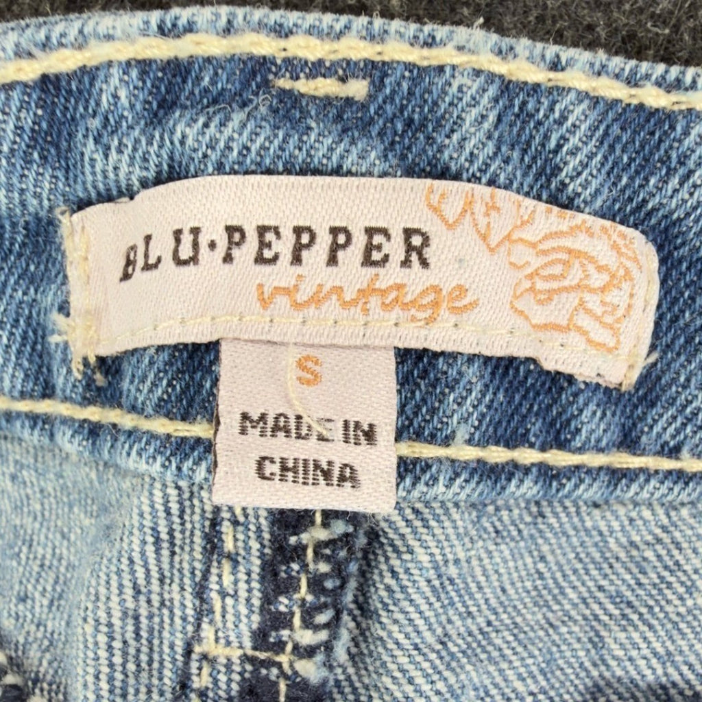 Blu Pepper Modern Floral Embroidered Denim Shorts Womens S Blue NWT