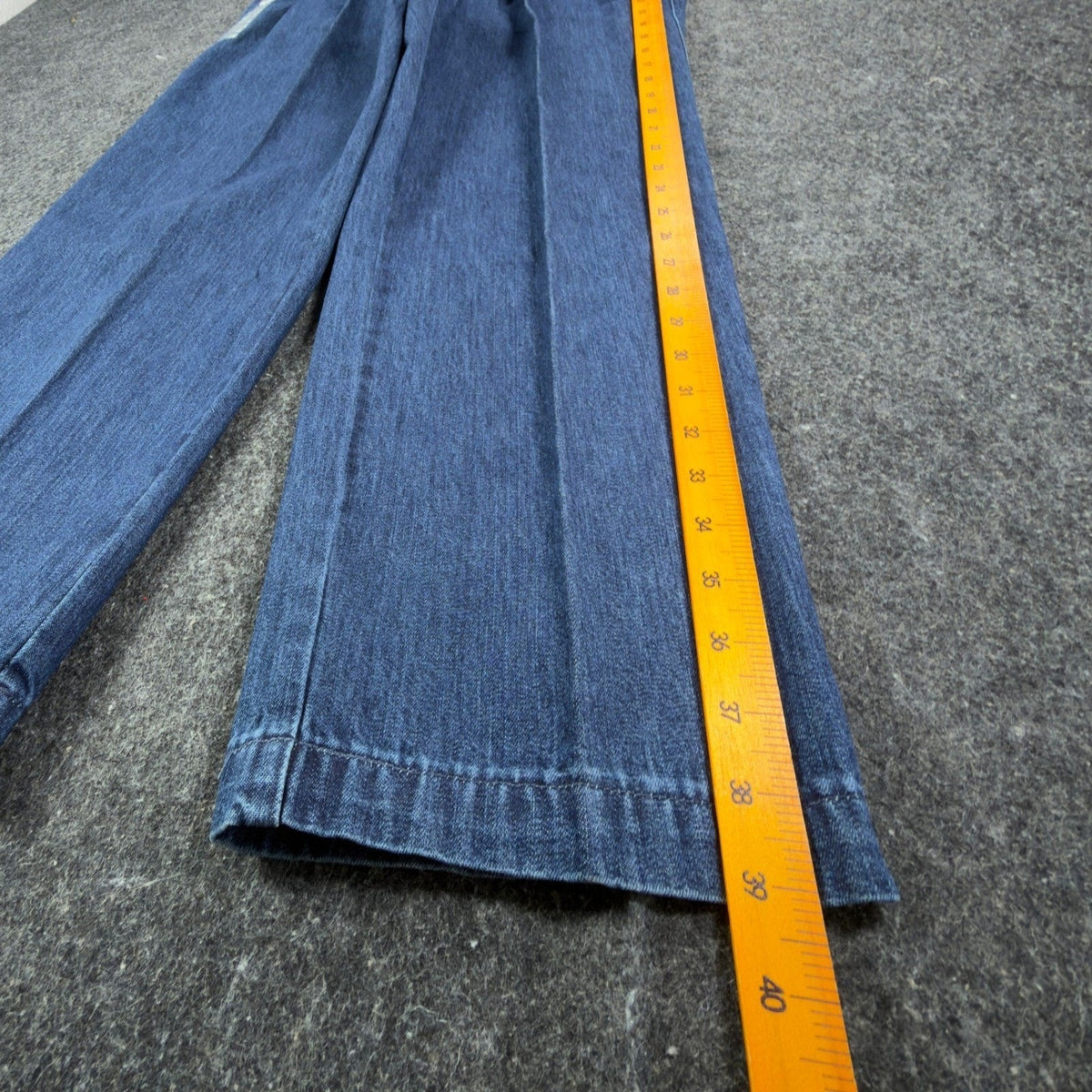 Haggar Y2K BL2K Denim Pants Mens 33x30 Blue Cotton Pleated New With Tags