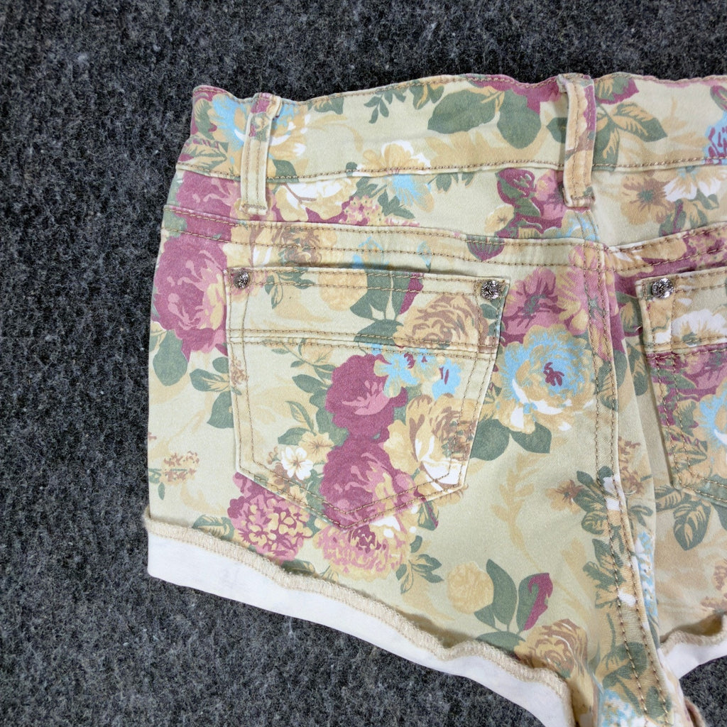 Grace in LA Modern Floral Denim Shorts Juniors 7/27 Yellow NWT