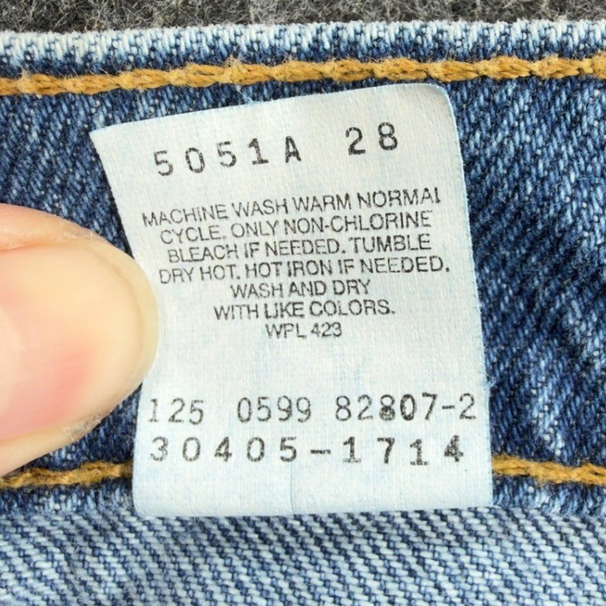 Levi's 550 Relaxed Fit Denim Shorts Mens 28 Blue Cotton Modern Excellent