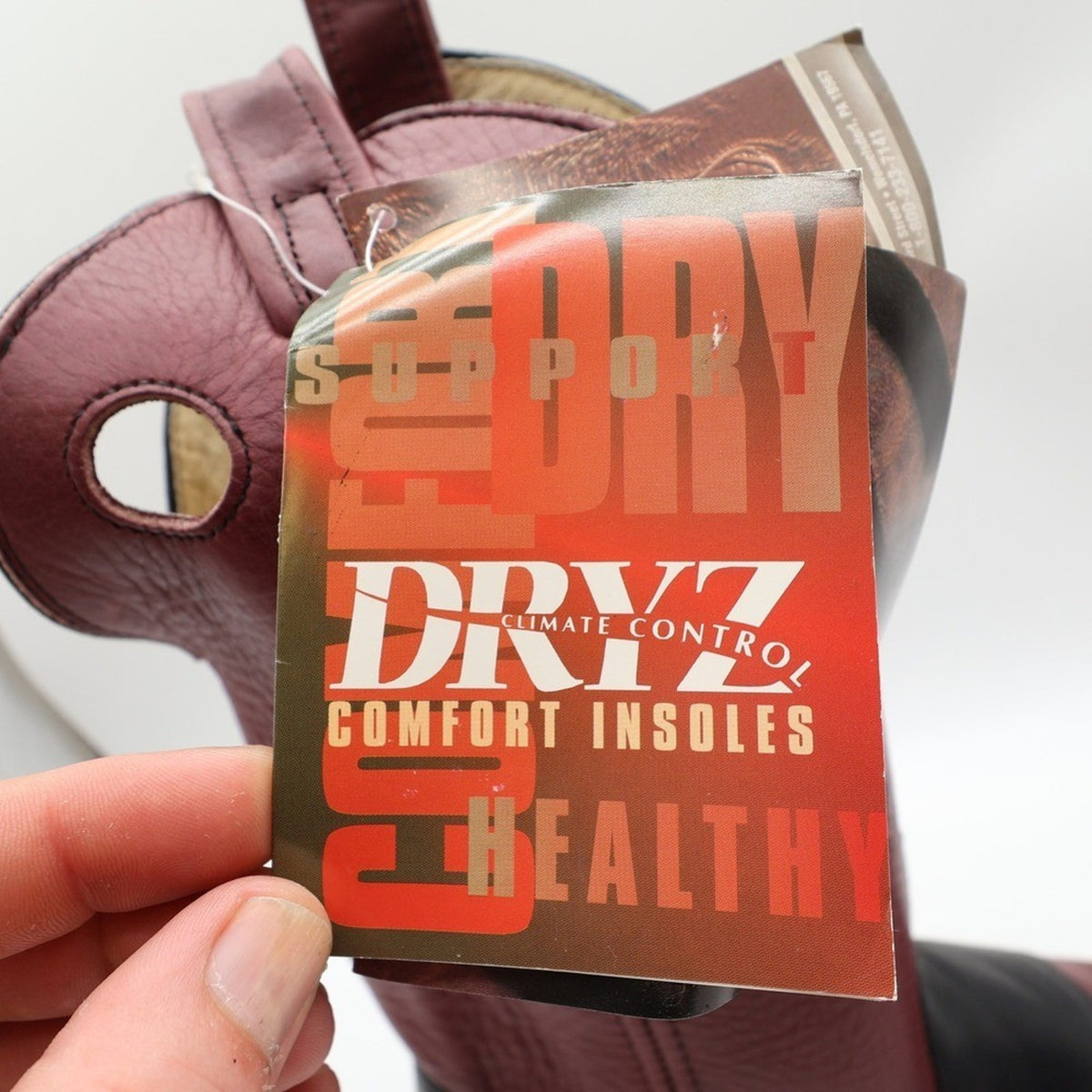 Dryz Climate Control comfort insoles hangtag attached to Double-H burgundy boot
