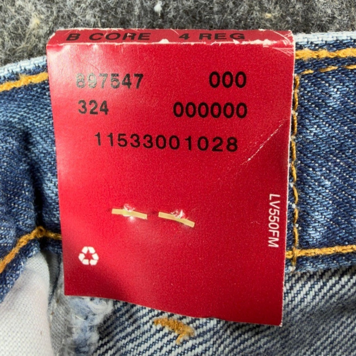 Levi's Vintage 90s Boys 4 Regular 550 Relaxed Fit Jeans Blue Denim NWT