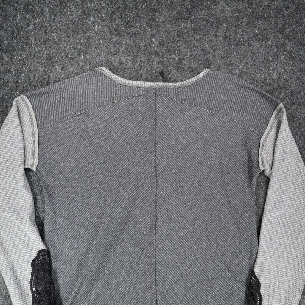 Hem & Thread Top Womens Medium Gray Ribbed Knit Lace Detail Long Sleeve New