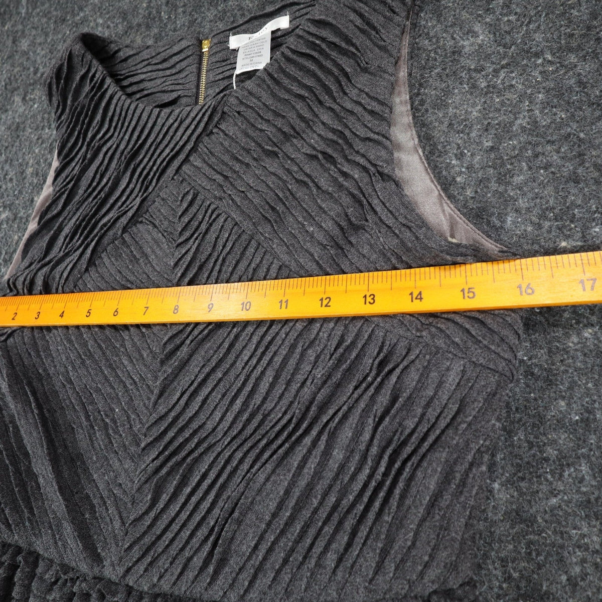 Esley Dress Womens Medium Gray Textured Pleated Sleeveless Belted Fit Flare New