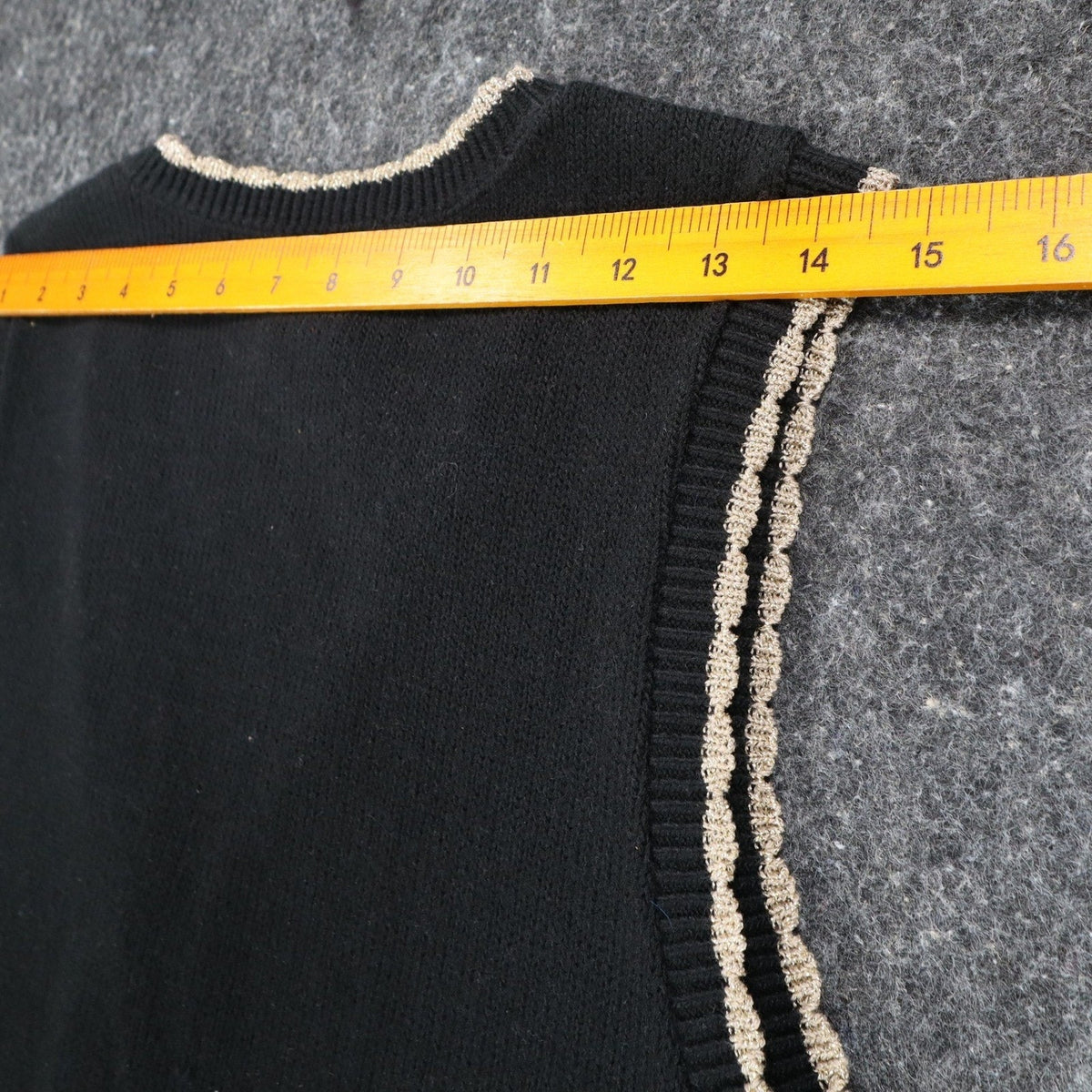 Southern Lady Angel Sweater Vest Womens Small Vintage 90s Black Metallic USA NWT