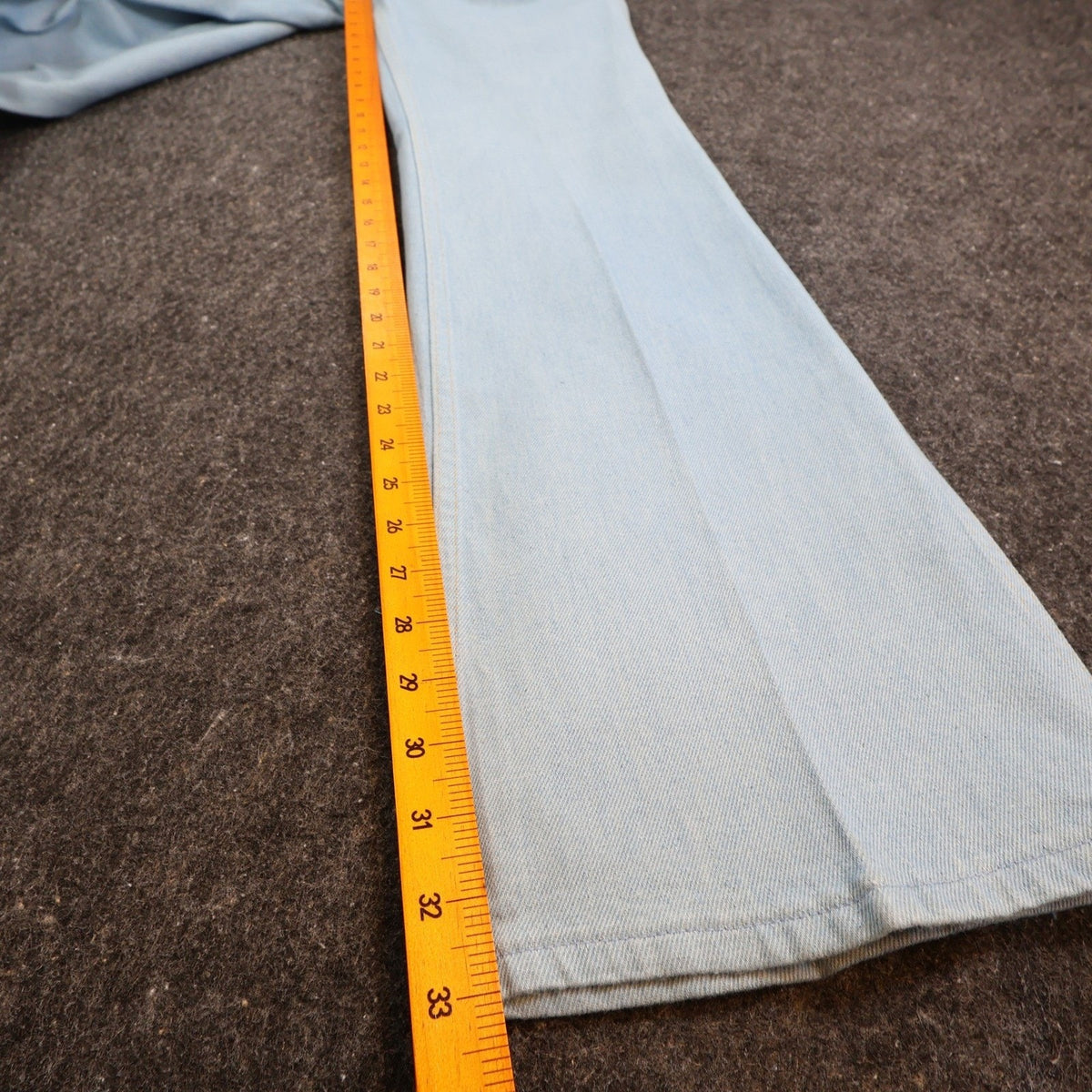 Maverick Vintage 70s Bootcut Jeans Mens 33 Long Light Blue USA Made NOS NWT - take2supply