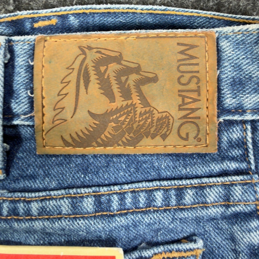 Mustang Vintage 90s Model 415 Jeans Mens 31x34 Blue Cotton NWT Deadstock