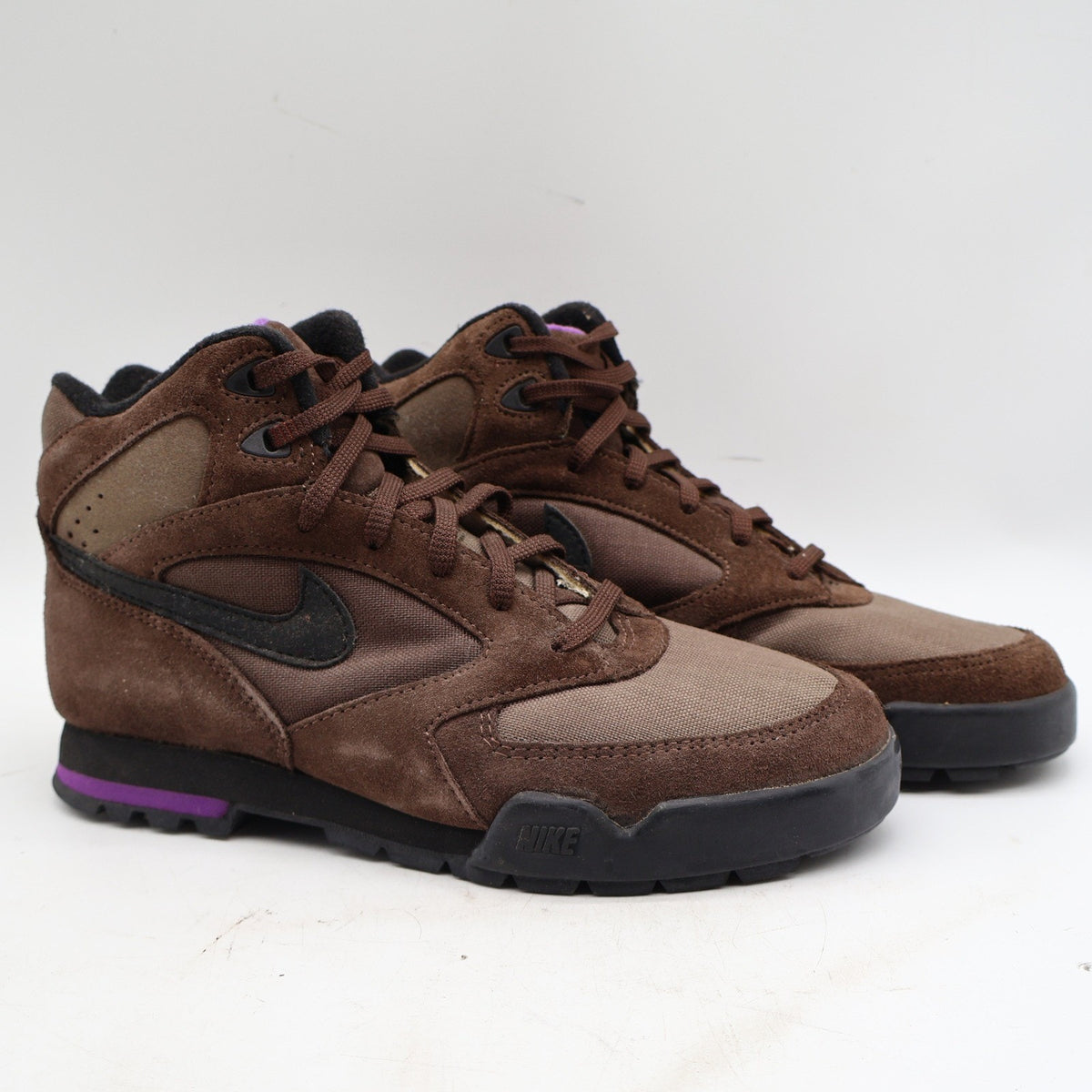 Vintage 1992 Nike Caldera 3/4 Plus Chocolate Suede Hiking Boots Men's 7 Deadstock