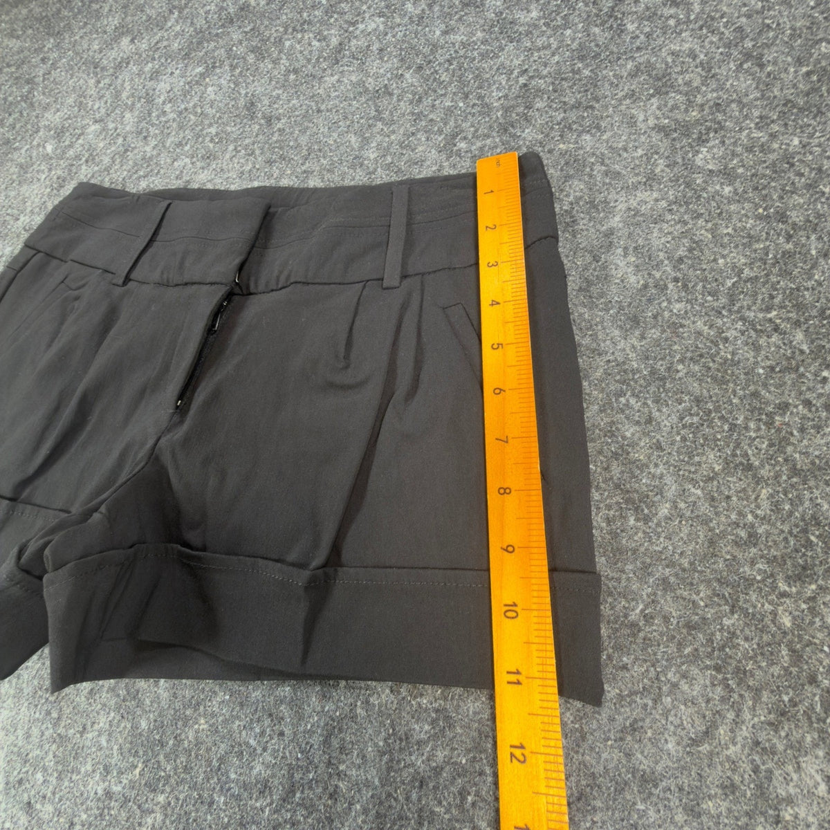 My Michelle Dress Shorts NWT Womens 9 Black Cuffed Trouser Stretch