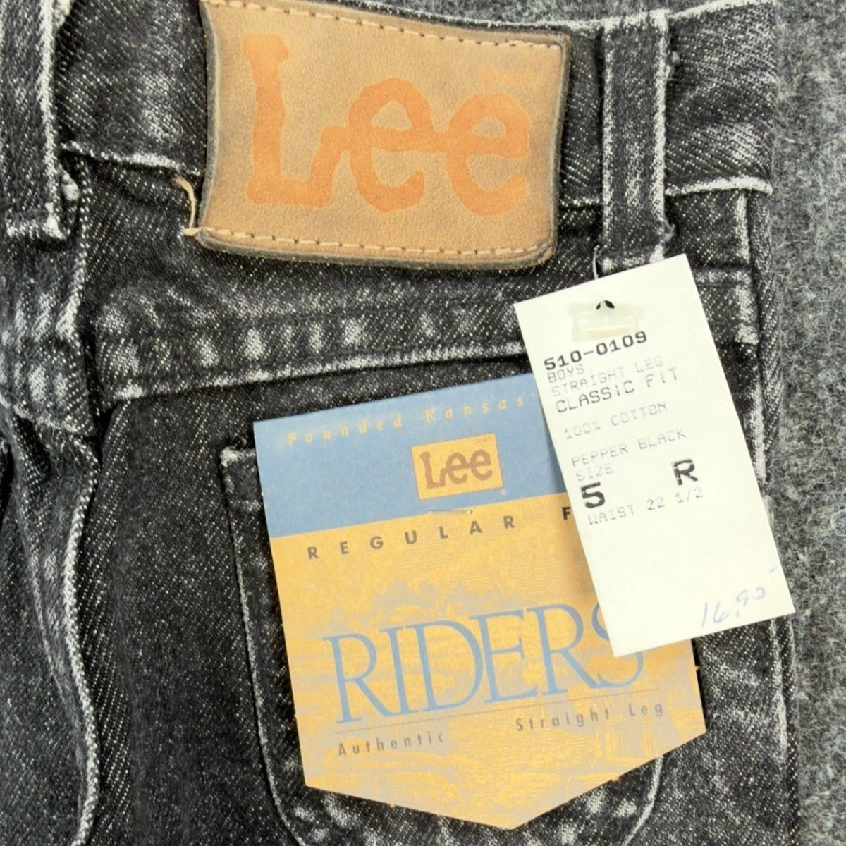 Vintage Lee Boys 5 Regular Riders Black Acid Wash Straight Leg Jeans NWT USA