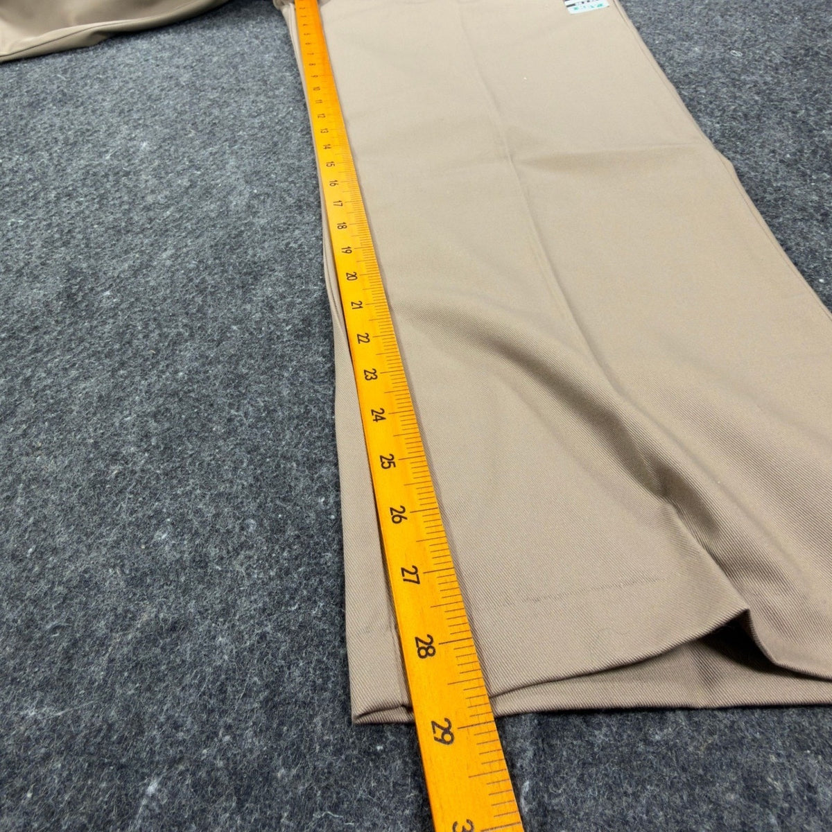 Key Industries Y2K Work Khakis Men 38x29 Tan Poly Cotton NWT
