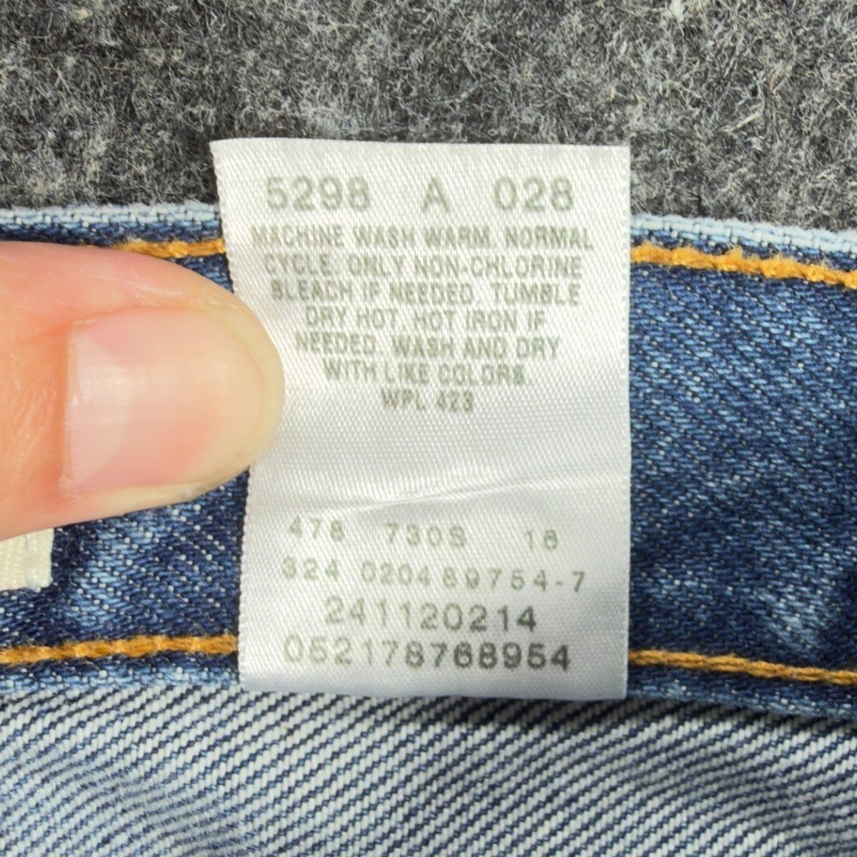 Levi's Vintage 90s Boys 4 Regular 550 Relaxed Fit Jeans Blue Denim NWT