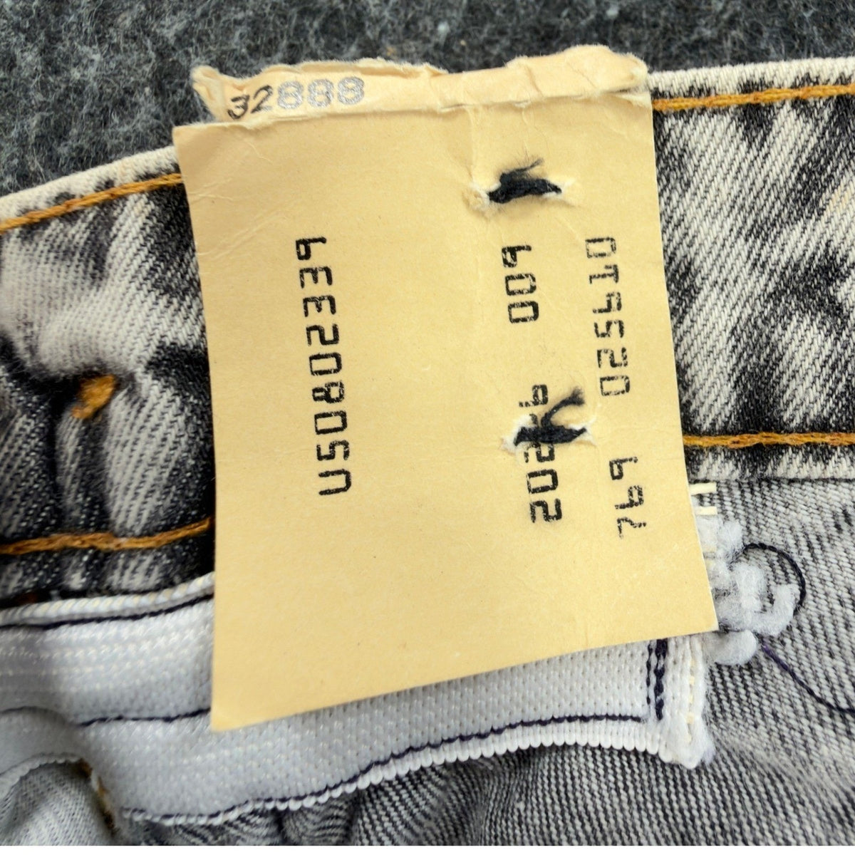 Levi's Vintage 90s SilverTab Shorts Kids S Gray Acid Wash Denim NWT Deadstock