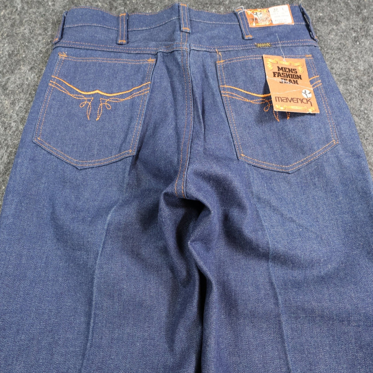 Maverick Vintage 70s Jeans Mens 32L Blue Cotton Denim Made in USA NOS NWT - take2supply