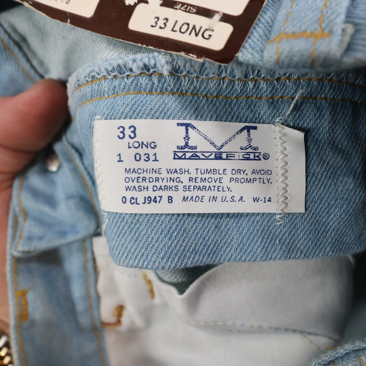 Maverick Vintage 70s Bootcut Jeans Mens 33 Long Light Blue USA Made NOS NWT - take2supply
