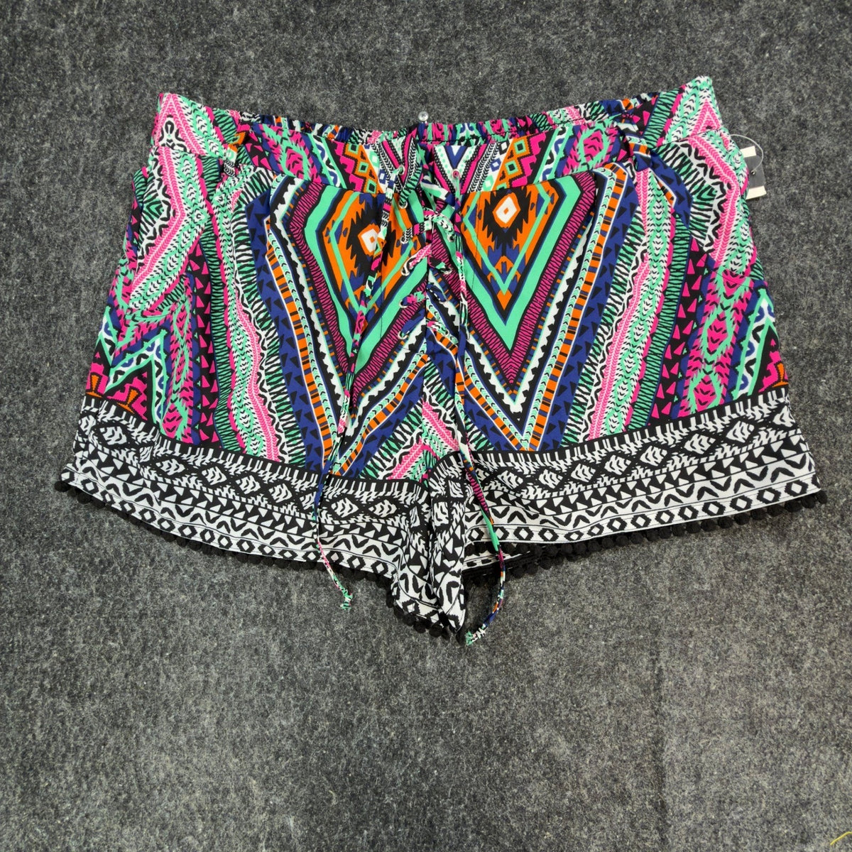 My Michelle Modern Tribal Print Shorts Juniors XL Multi Polyester NWT