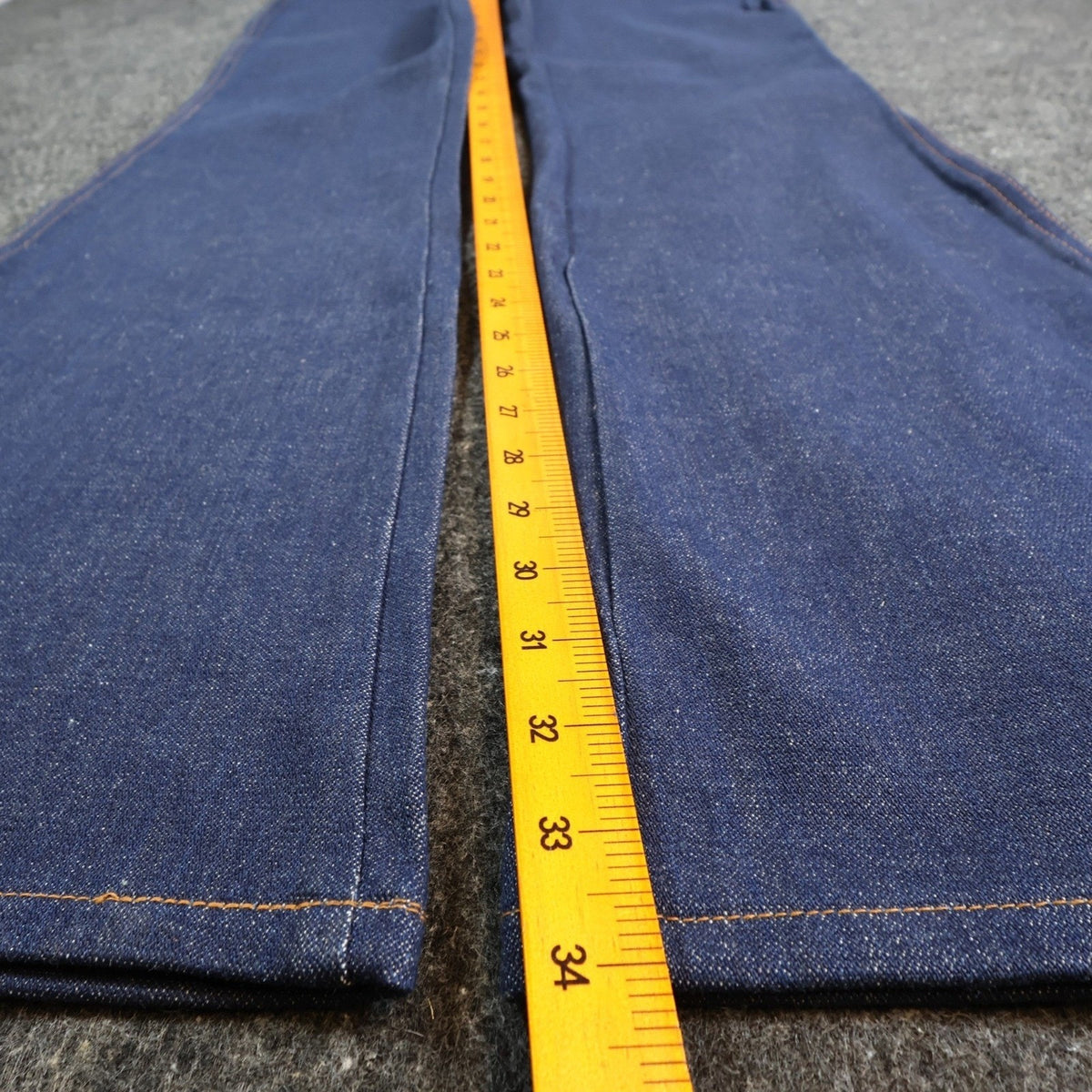 Maverick Vintage 70s Flare Jeans Mens 33x34 Blue Cotton Made in USA NOS
