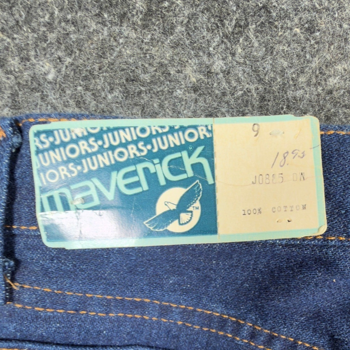 Maverick 70s Vintage High Rise Flare Jeans Juniors 9 Blue Cotton NWT Deadstock