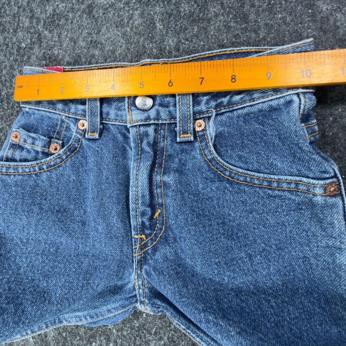 Levi's Vintage 90s Boys 4 Regular 550 Relaxed Fit Jeans Blue Denim NWT