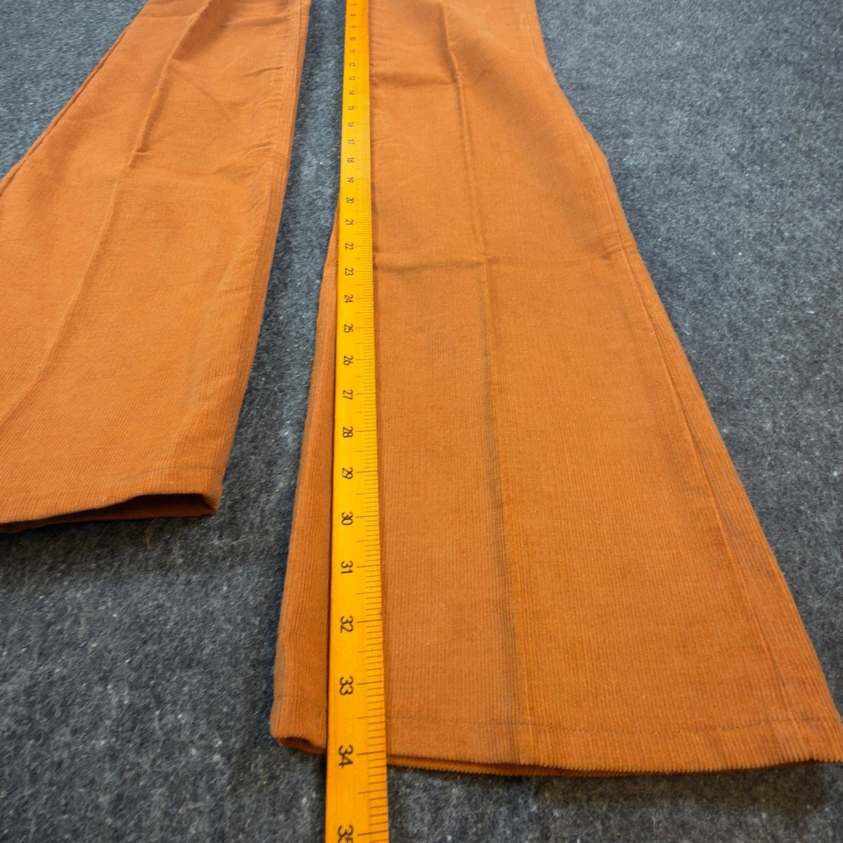 Maverick Vintage 70s Corduroy Flare Pants Juniors 7 Orange Bell Bottoms NWT - take2supply