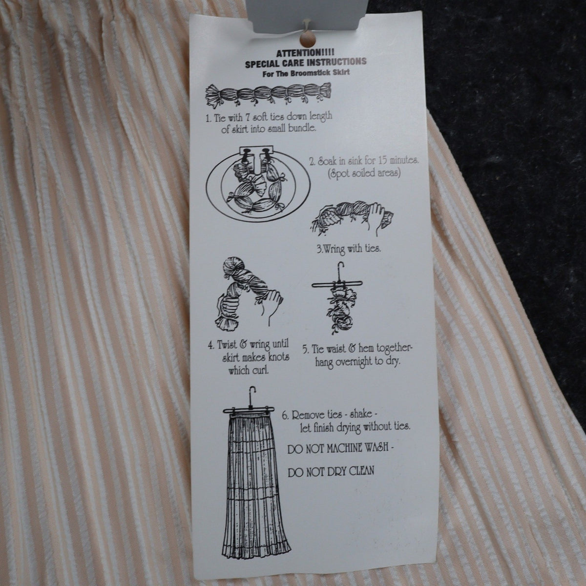 Lucia Vintage 90s Peach Cream Tiered Broomstick Maxi Skirt New With Tags Size S