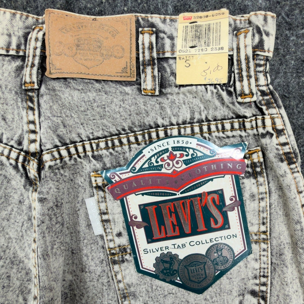 Levi's Vintage 90s SilverTab Shorts Kids S Gray Acid Wash Denim NWT Deadstock
