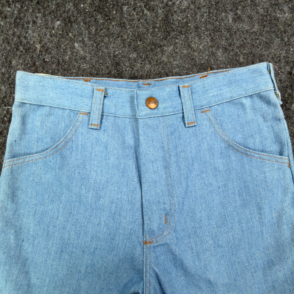 Maverick Vintage 70s Frayed Denim Shorts Boys 14 Regular Light Blue NWT USA - take2supply