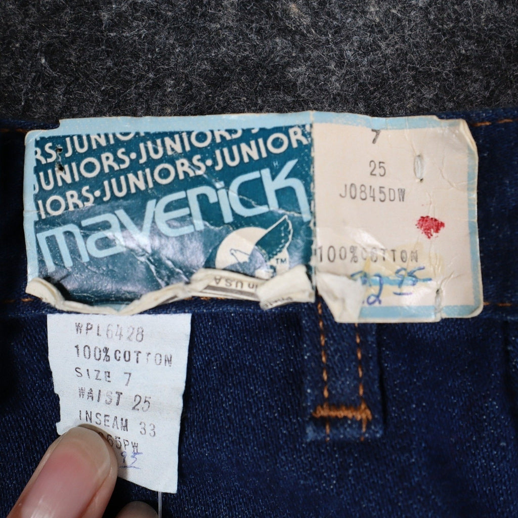 Maverick Pleated Denim Jeans Juniors 7 Vintage 70s Dark Wash USA Made Deadstock