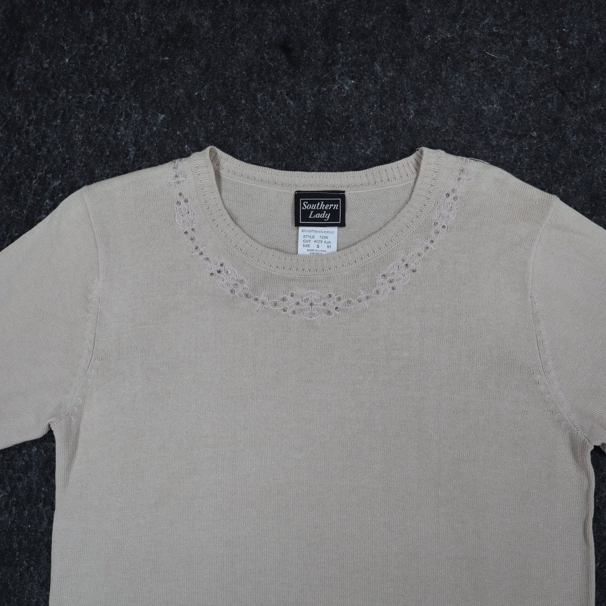 Southern Lady Sweater Womens Small NWT Y2K Buff Beige Embroidered Knit Top 122K