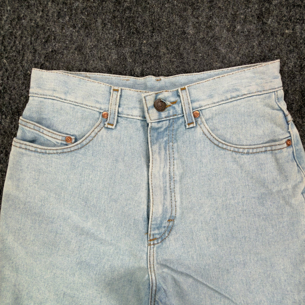 Lee 90s Vintage Relaxed Denim Shorts Junior 9 Light Wash NWT NIB - take2supply