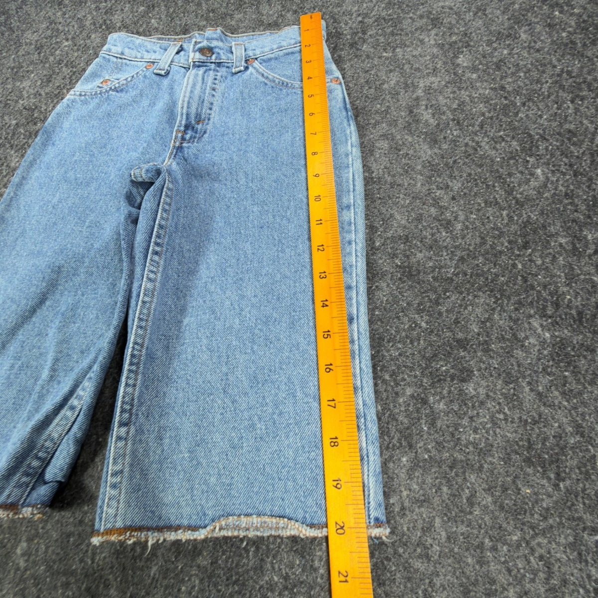 Levi's Vintage 90s 550 Shorts Women 9 Blue Denim Orange Tab USA NWT - take2supply