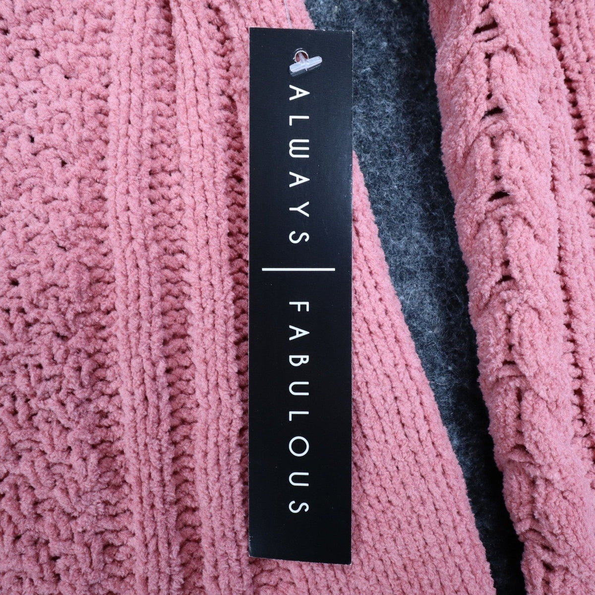 Absolutely Famous Chenille Cable Knit Sweater Womens XL Pink Scalloped Hem NEW