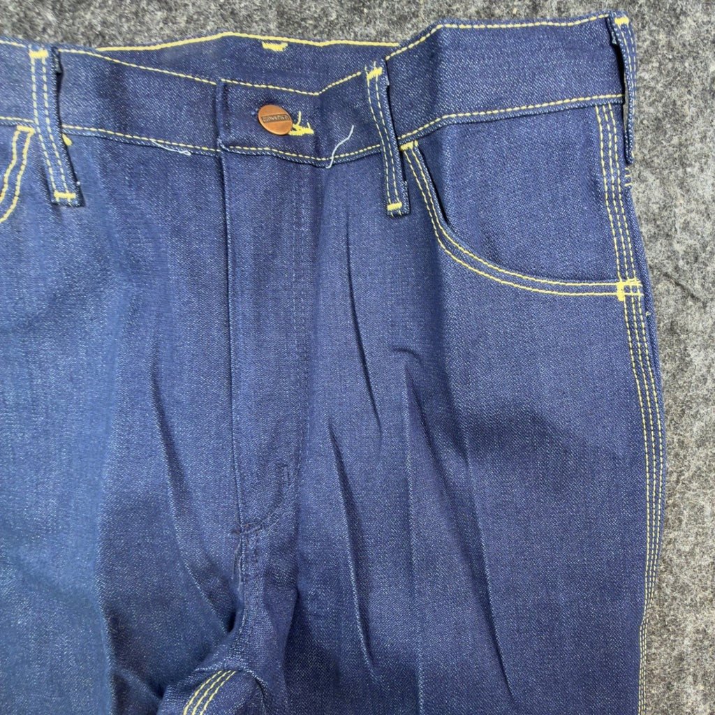Maverick Vintage 70s Jeans Mens 32x36 Blue Denim Flare Bell Bottoms NWT USA