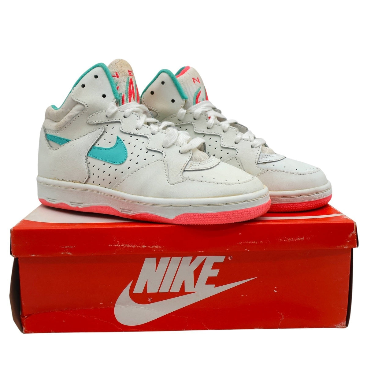 Nike Neo Flare Hi GS Size 3Y Vintage 1990 White Mint Hot Coral Sneakers 9072 - take2supply