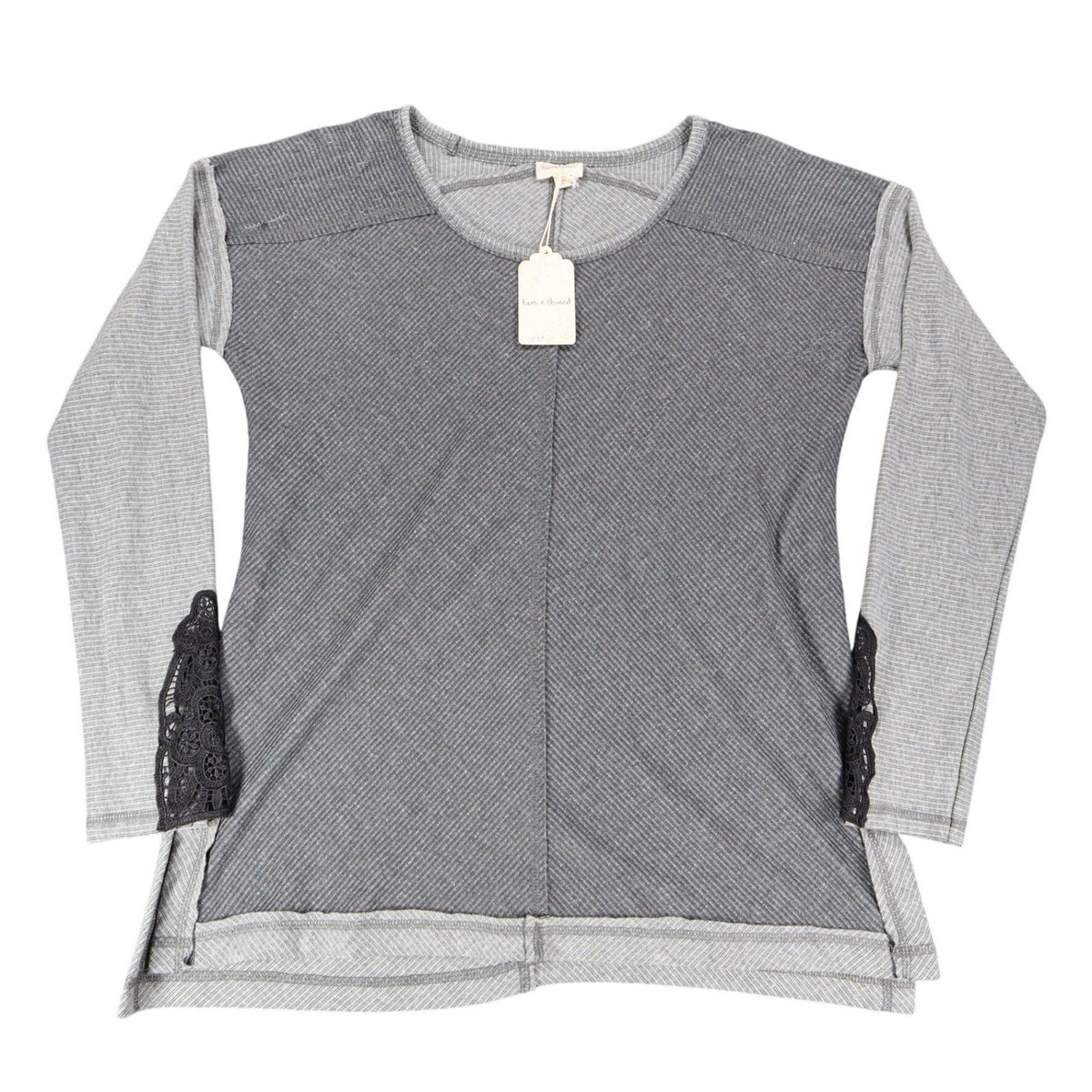 Hem & Thread Top Womens Medium Gray Ribbed Knit Lace Detail Long Sleeve New