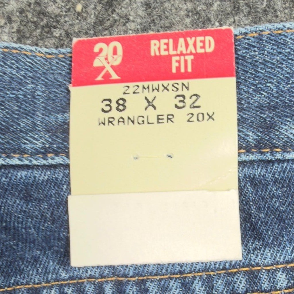 Wrangler Y2K 20X Relaxed Fit Jeans Mens 38x32 Blue Cotton Denim NWT USA