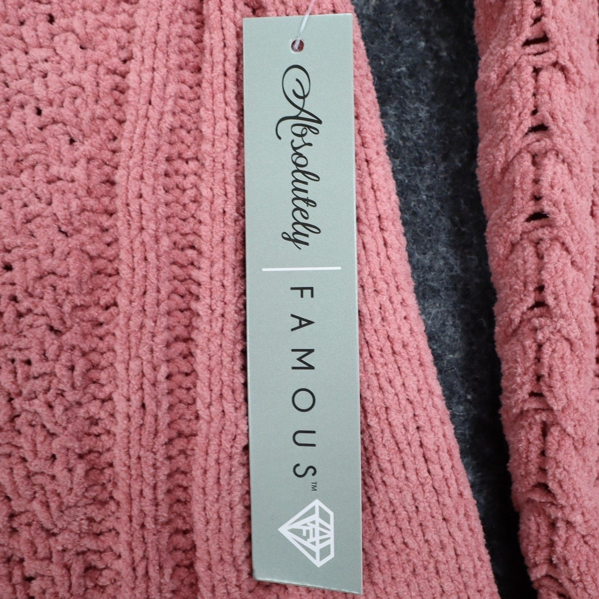 Absolutely Famous Chenille Cable Knit Sweater Womens XL Pink Scalloped Hem NEW