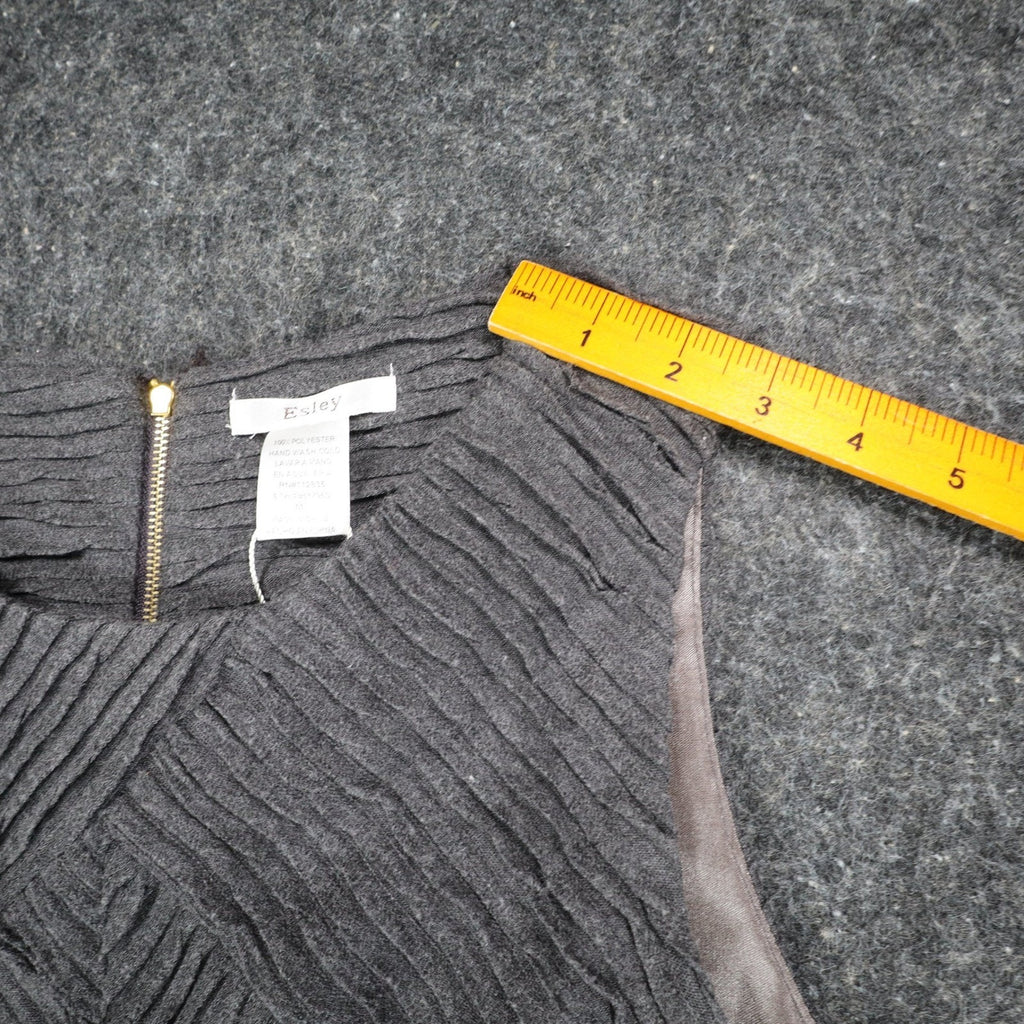 Esley Dress Womens Medium Gray Textured Pleated Sleeveless Belted Fit Flare New