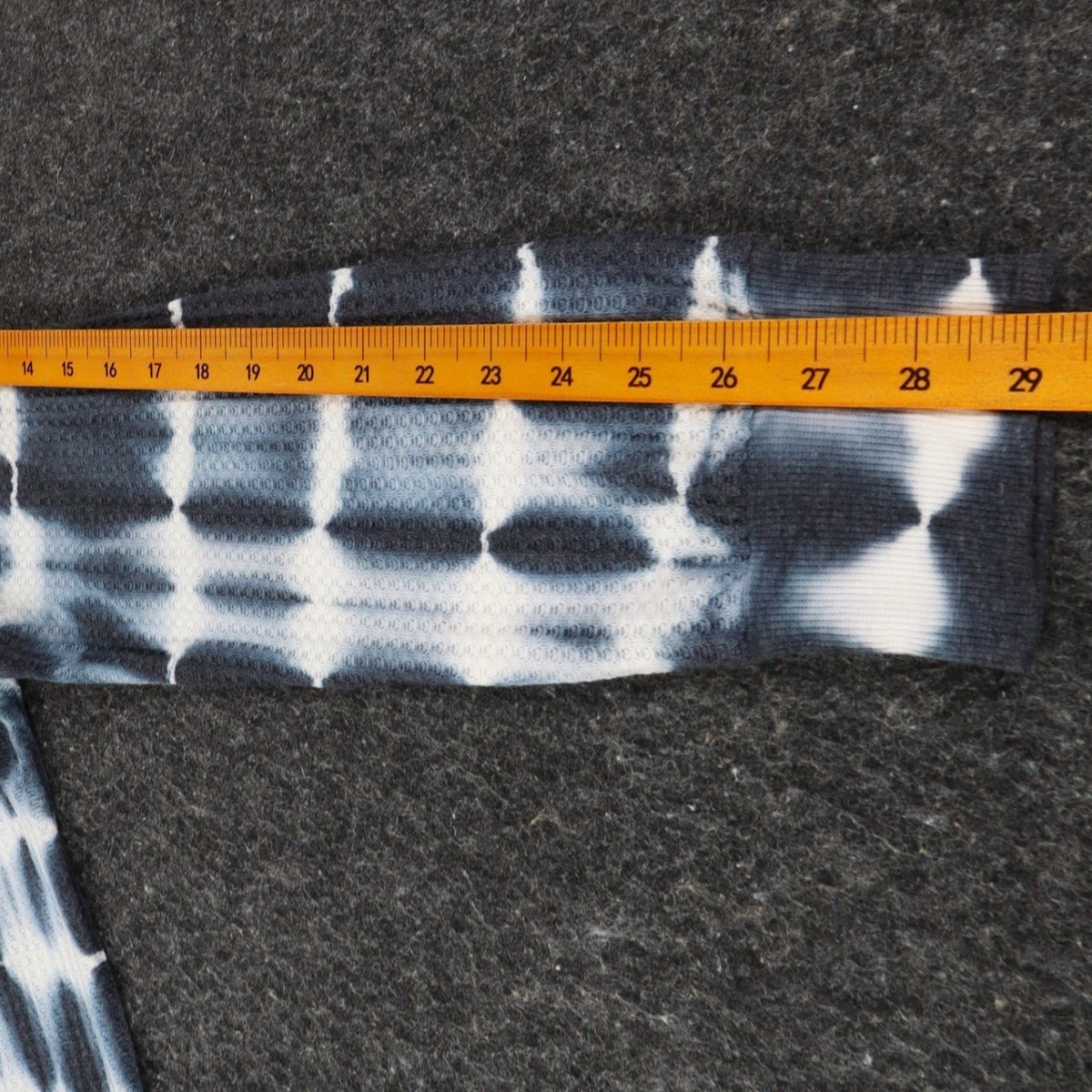 She + Sky Waffle Knit Top Womens Large Blue White Tie Dye Thermal Long Sleeve