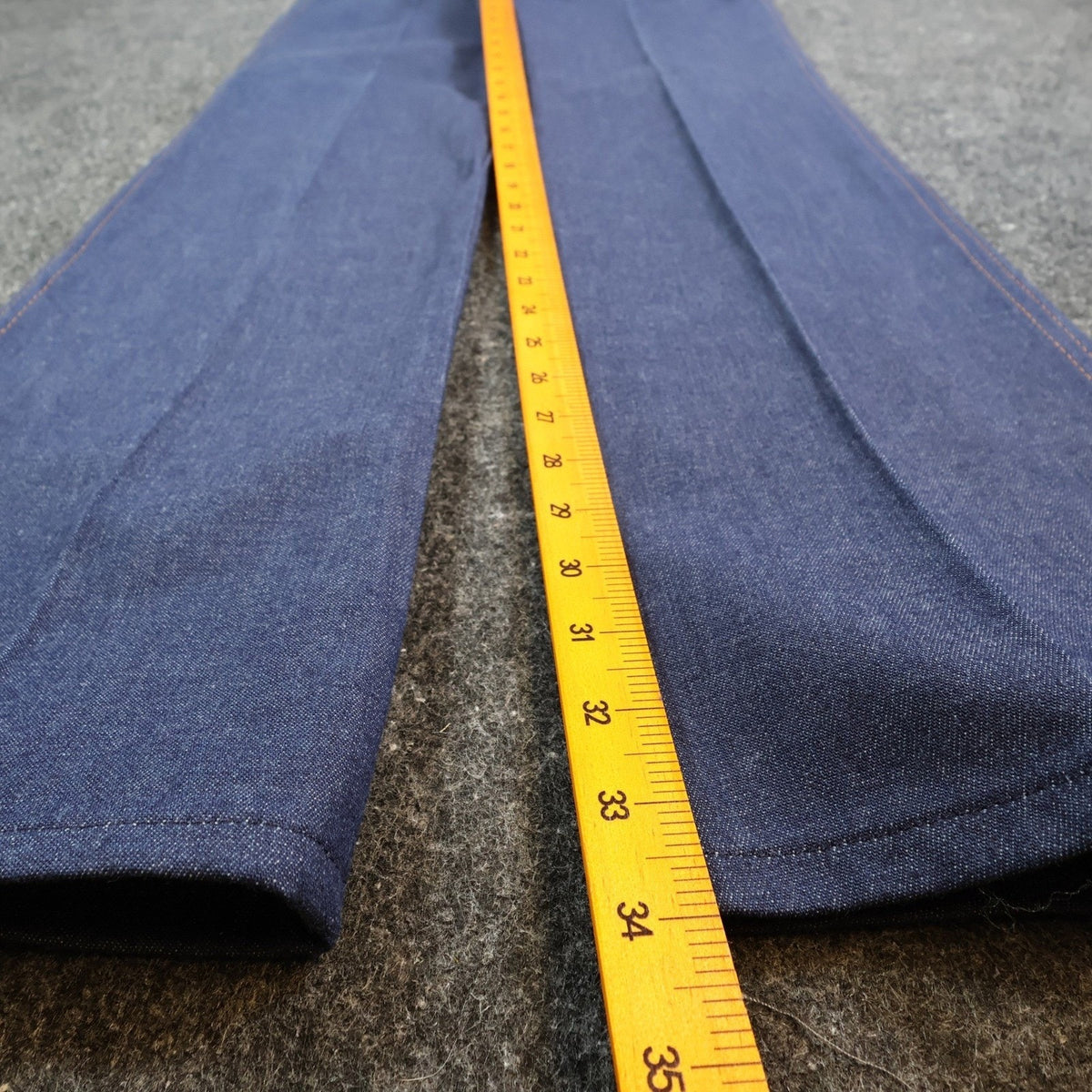Maverick Vintage 70s Jeans Mens 32L Blue Cotton Denim Made in USA NOS NWT - take2supply