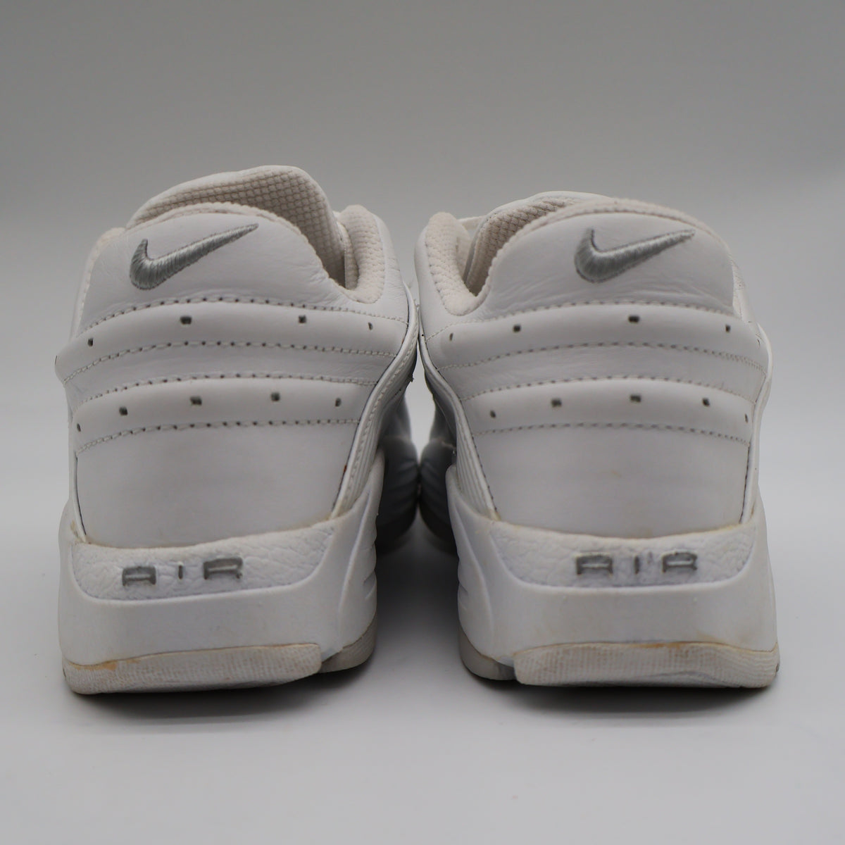 Nike Air Trainer Deluxe Womens 5.5 Vintage 2002 Deadstock White Silver Leather Shoes